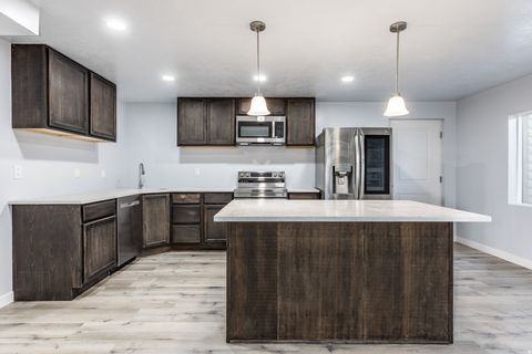 Tiny photo for 1453 N LINEN WAY, Lehi, UT 84048 (MLS # 2140766)