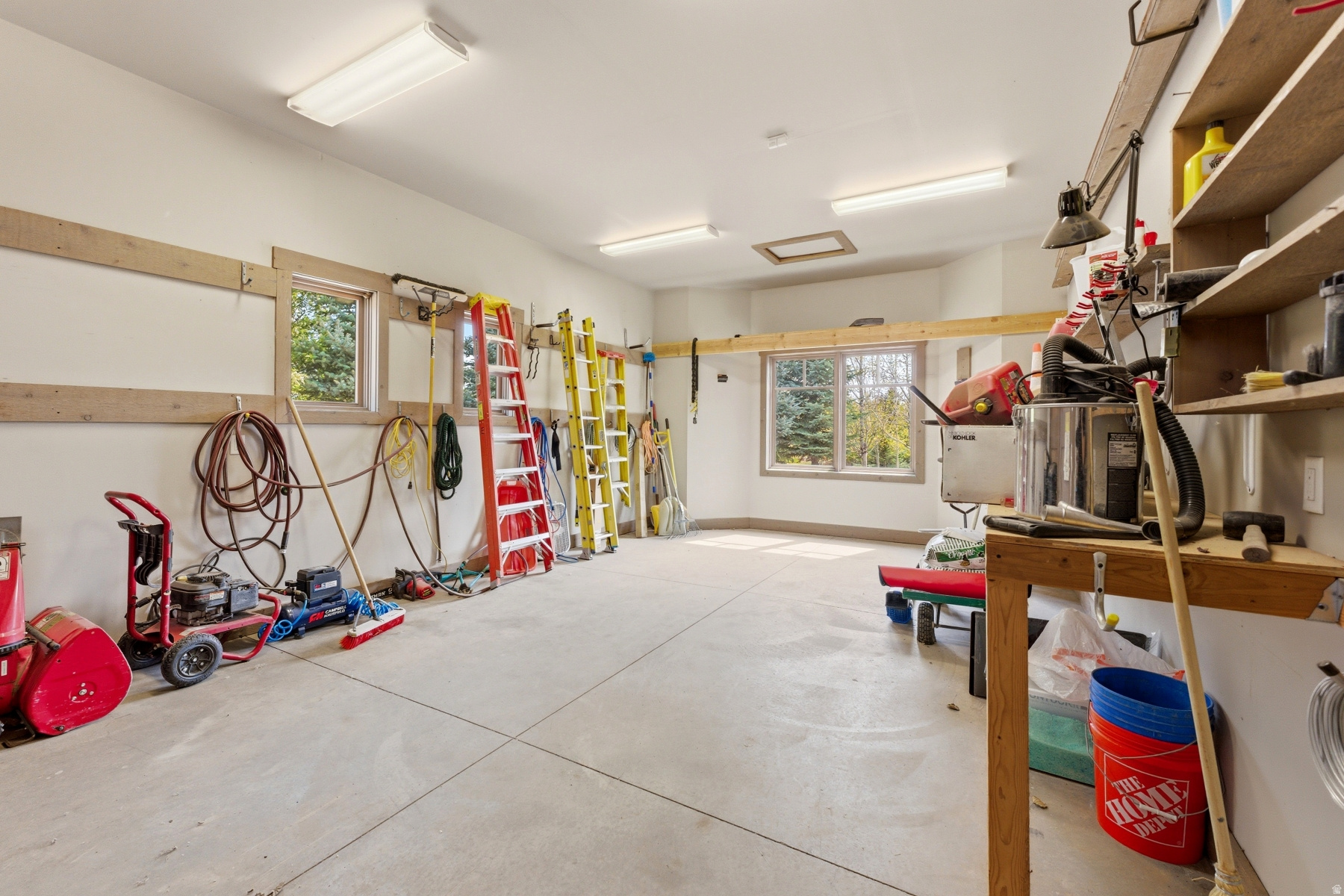 DEER RIDGE ESTATES - Residential