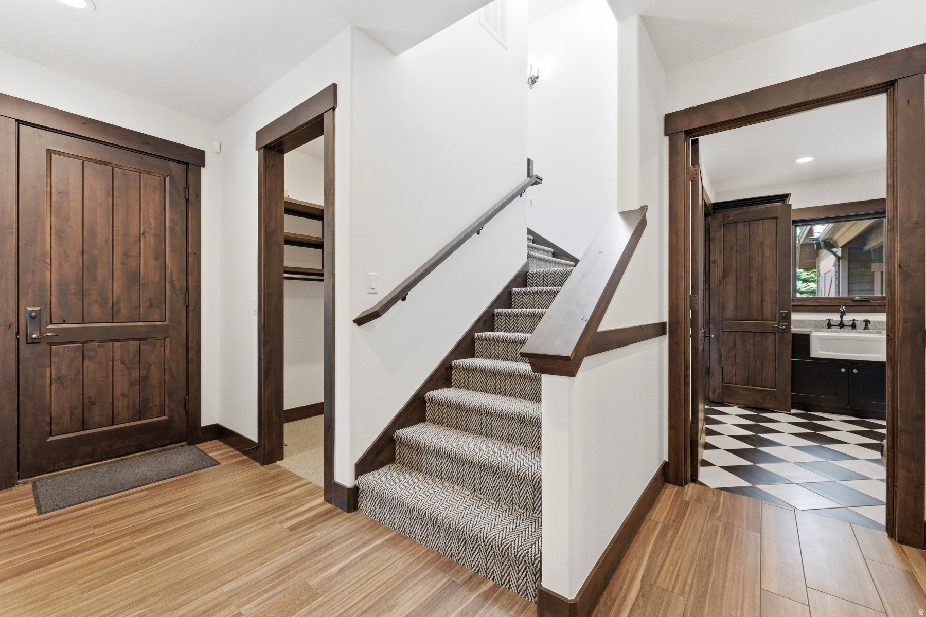 DEER RIDGE ESTATES - Residential