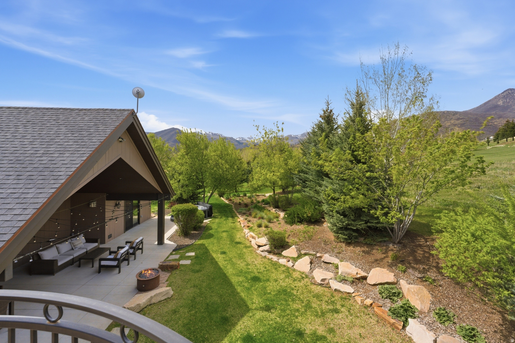 DEER RIDGE ESTATES - Residential