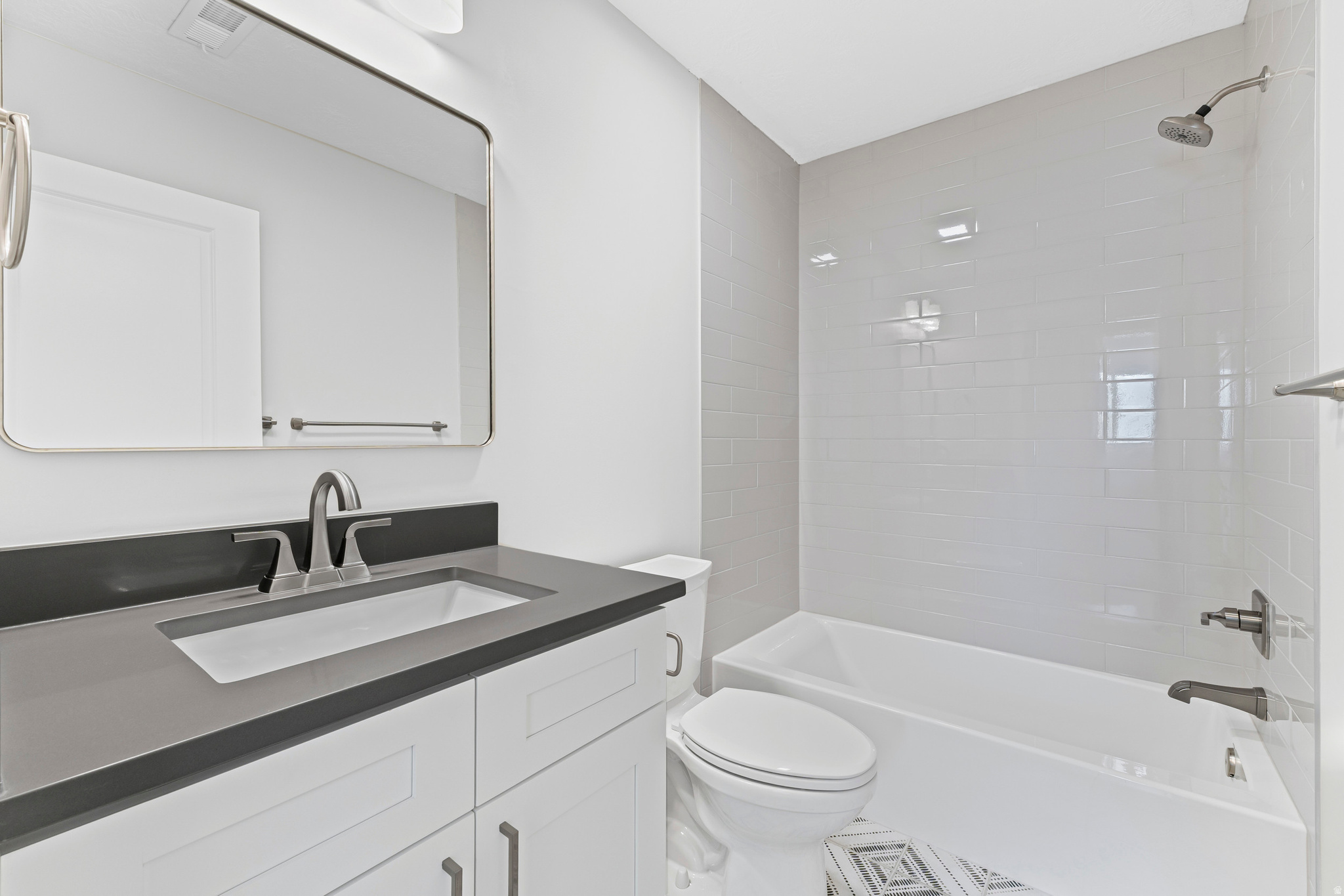 POINTE MEADOWS - Residential