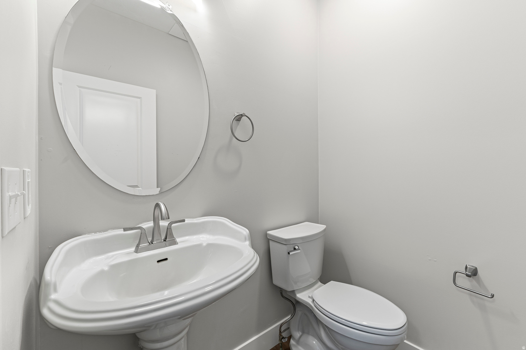 POINTE MEADOWS - Residential