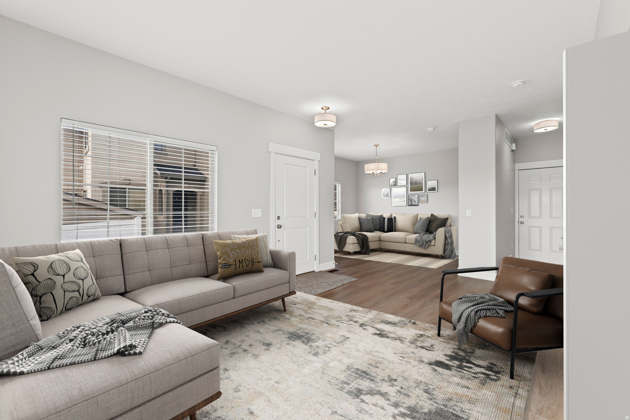 POINTE MEADOWS - Residential