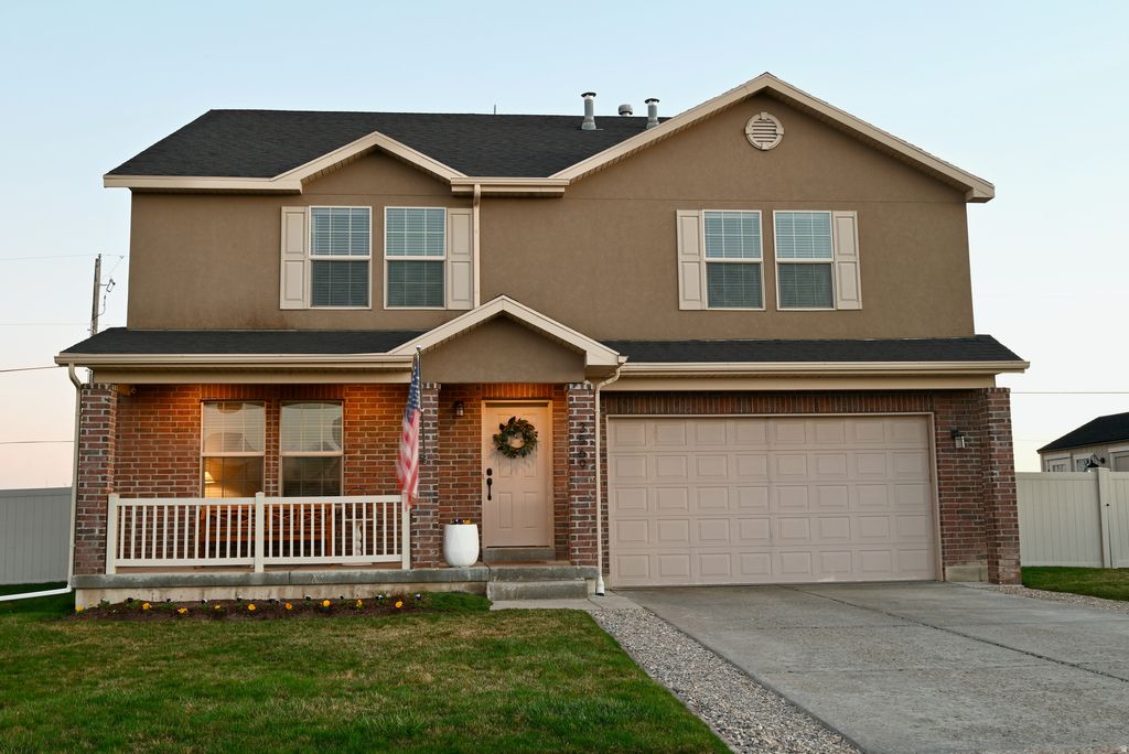 Photo of 3569 W 2660 S, Syracuse, UT 84075 (MLS # 2151691)