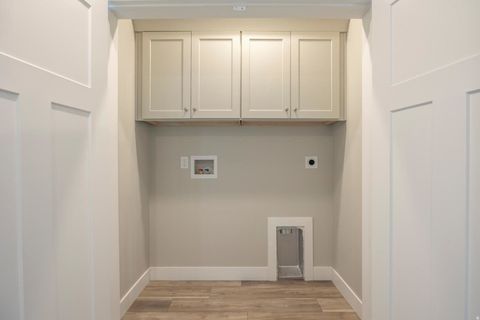 Tiny photo for 1056 S 2740 E, Spanish Fork, UT 84660 (MLS # 2142206)