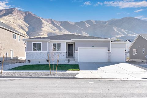 Photo of 8638 N HALLORAN CT #1329, Lake Point, UT 84074 (MLS # 2120629) Photo of 8638 N HALLORAN CT #1329, Lake Point, UT 84074 (MLS # 2120629)