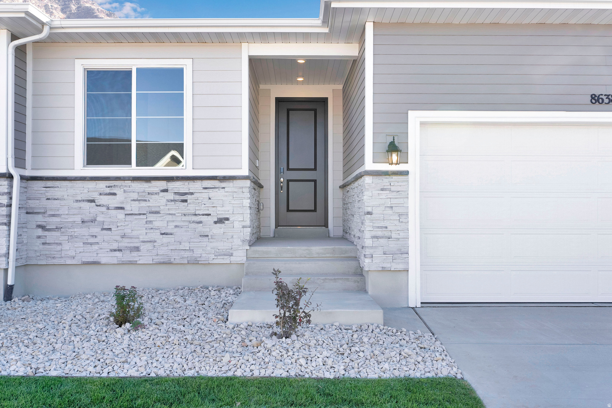 PASTURES AT SADDLEBACK - Residential