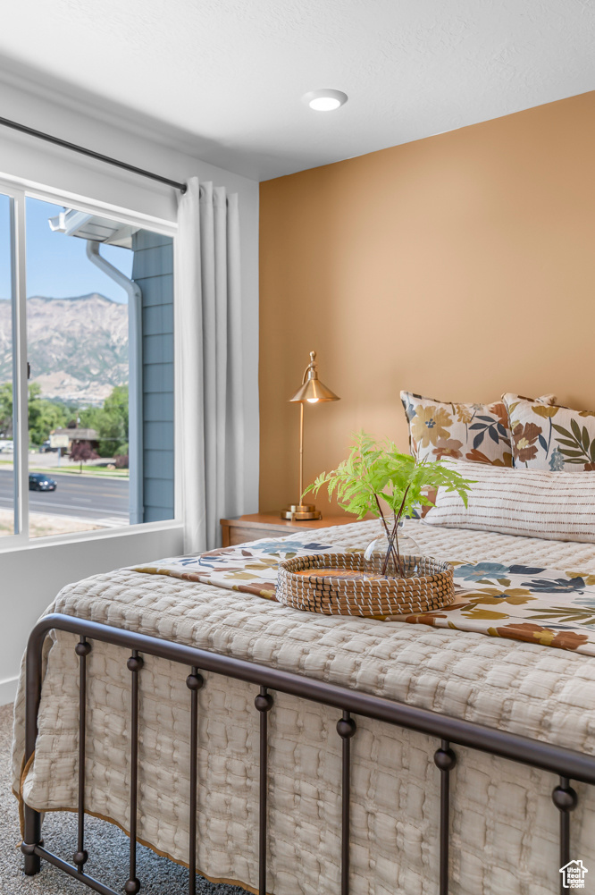 DIXON CREEK - Residential