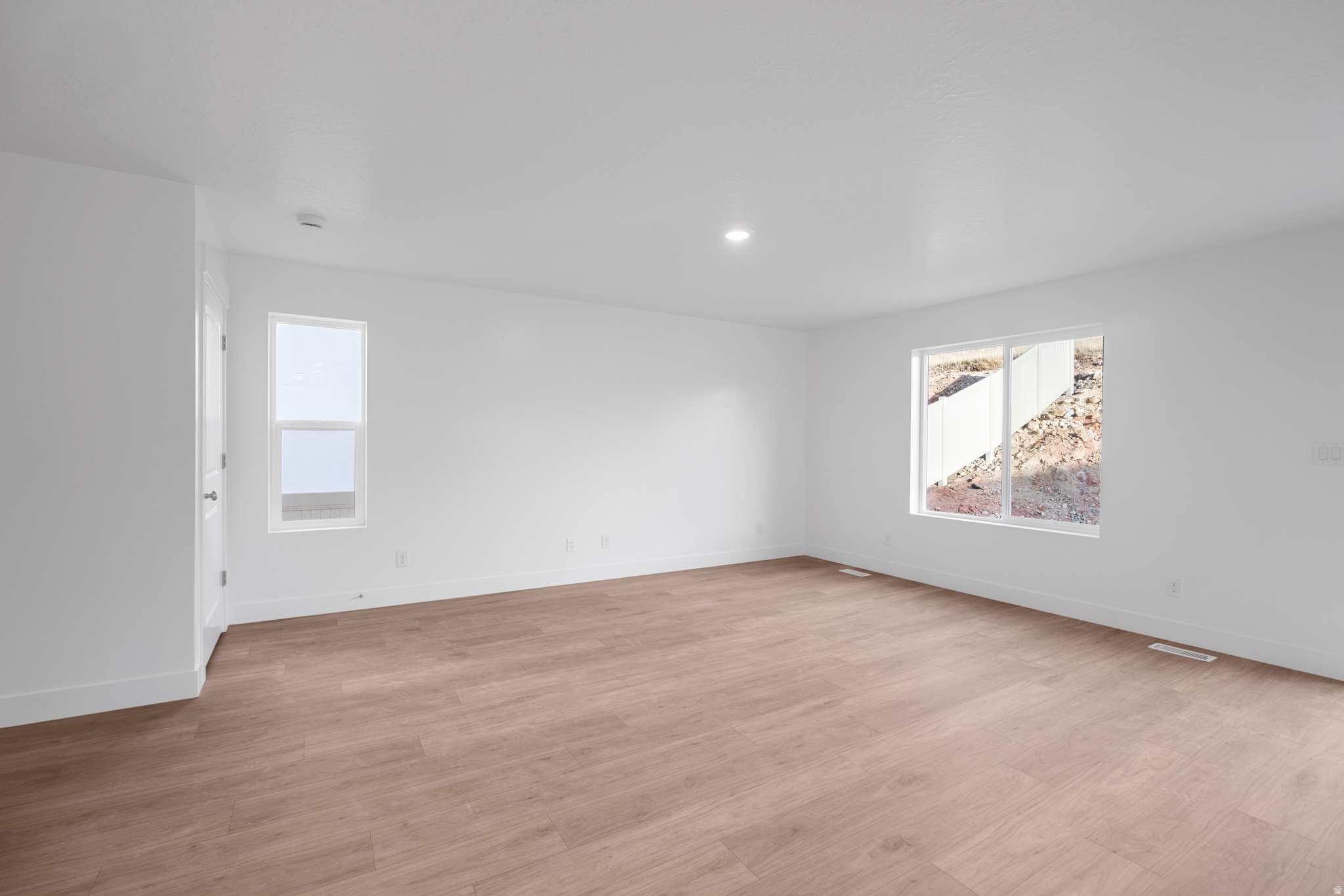 THE HILLS - Residential