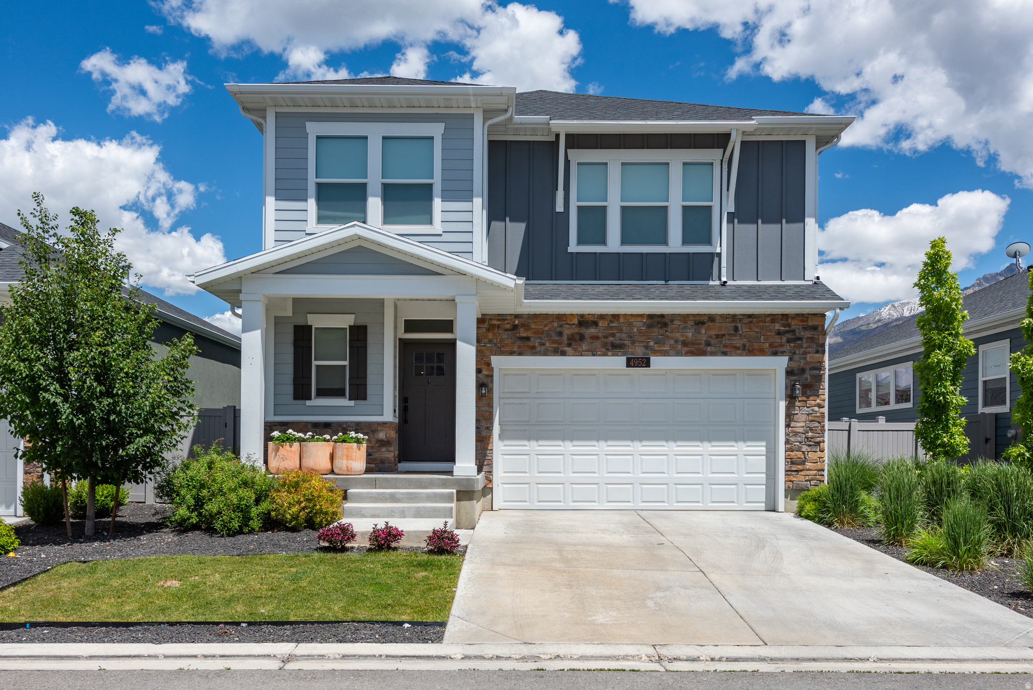 RIDGEVIEW - Residential