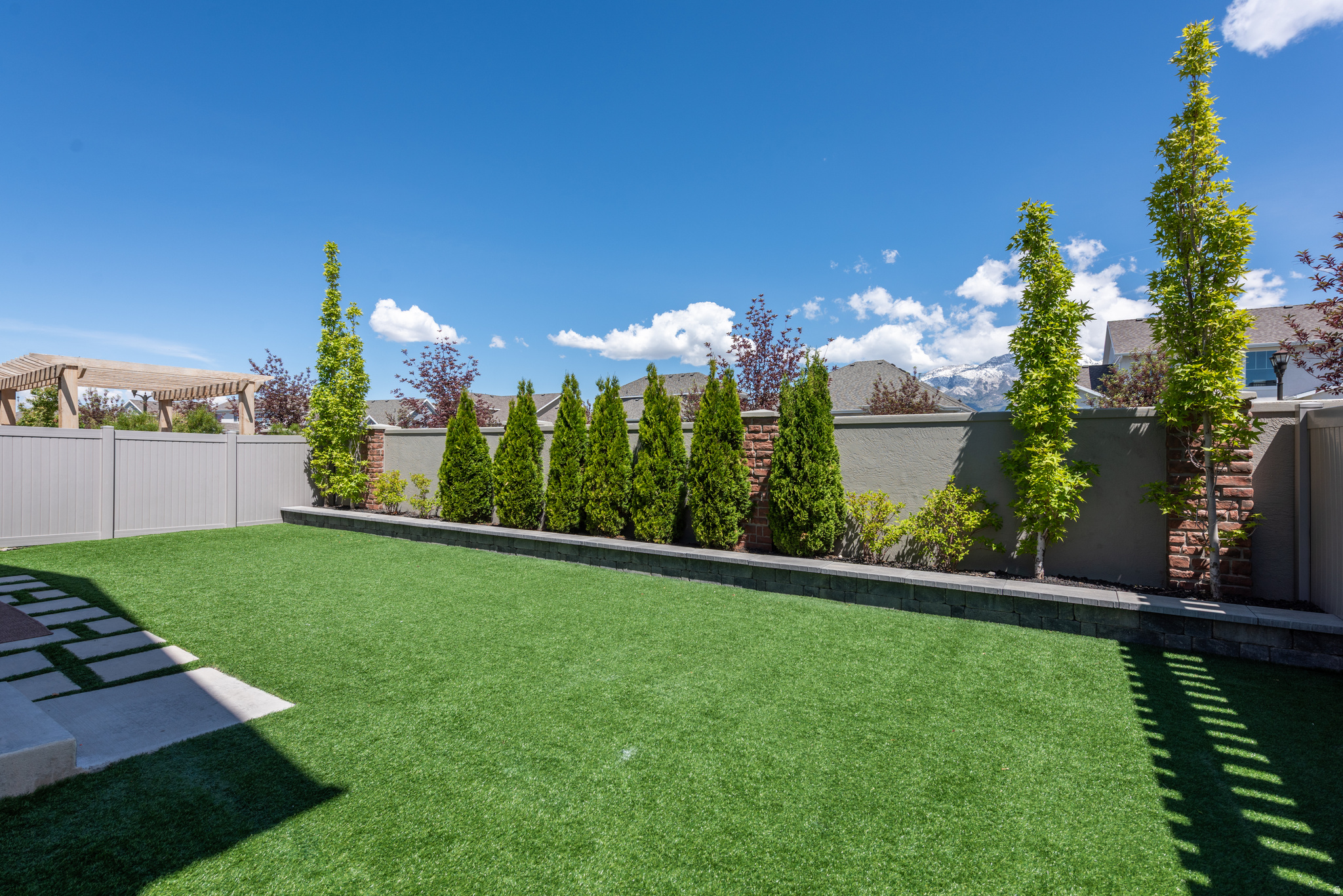 RIDGEVIEW - Residential