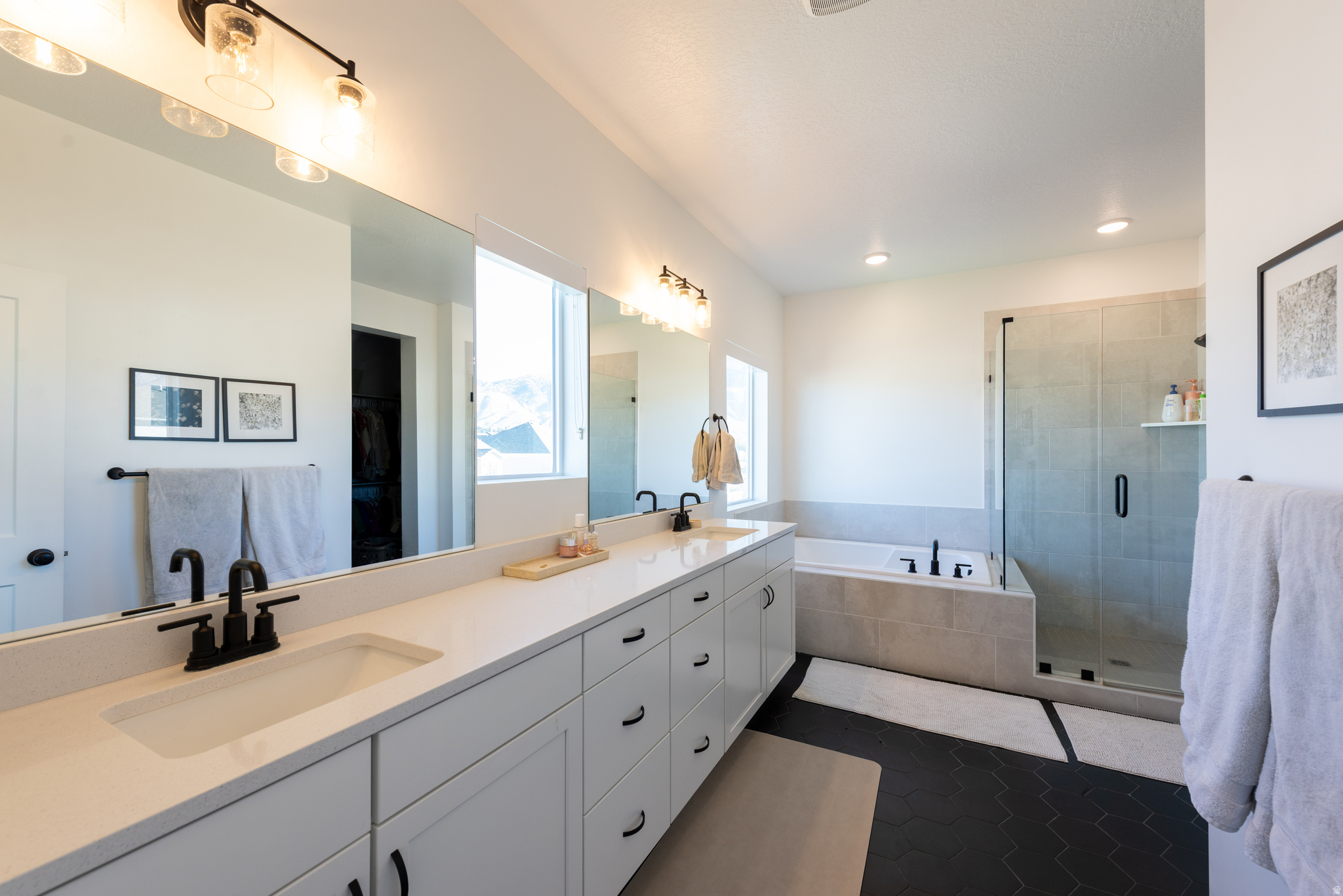 RIDGEVIEW - Residential