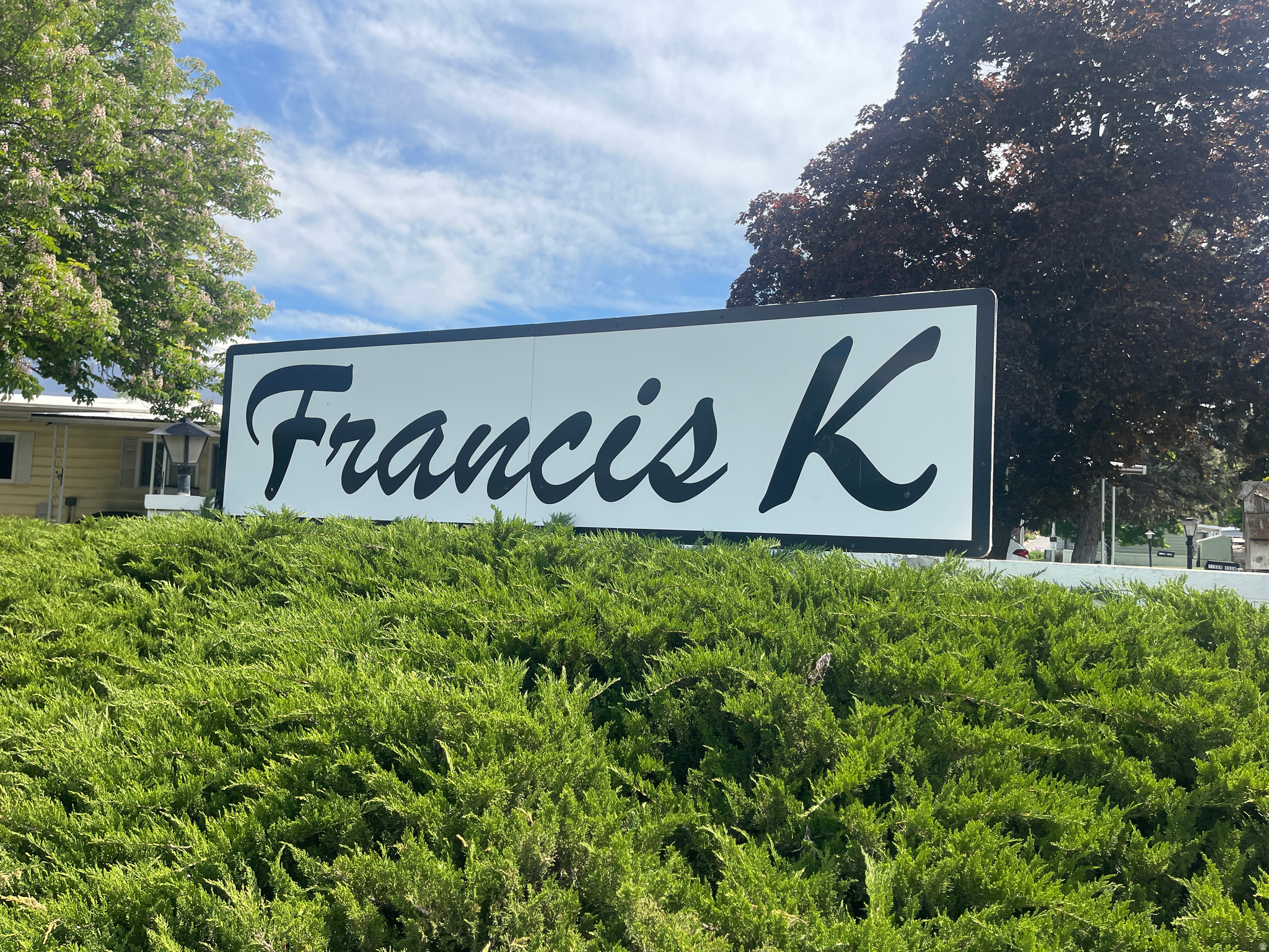 FRANCIS - Residential