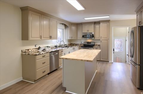 Tiny photo for 458 W 4125 N, Pleasant View, UT 84414 (MLS # 2131785)