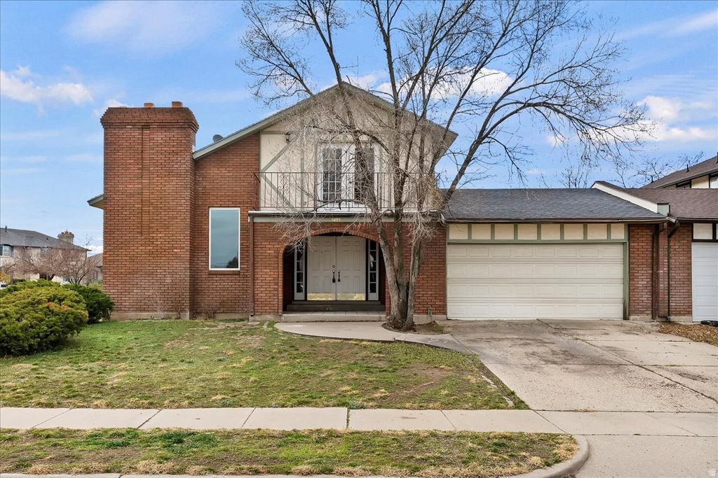 Photo of 5495 S 2100 W, Roy, UT 84067 (MLS # 2128214)