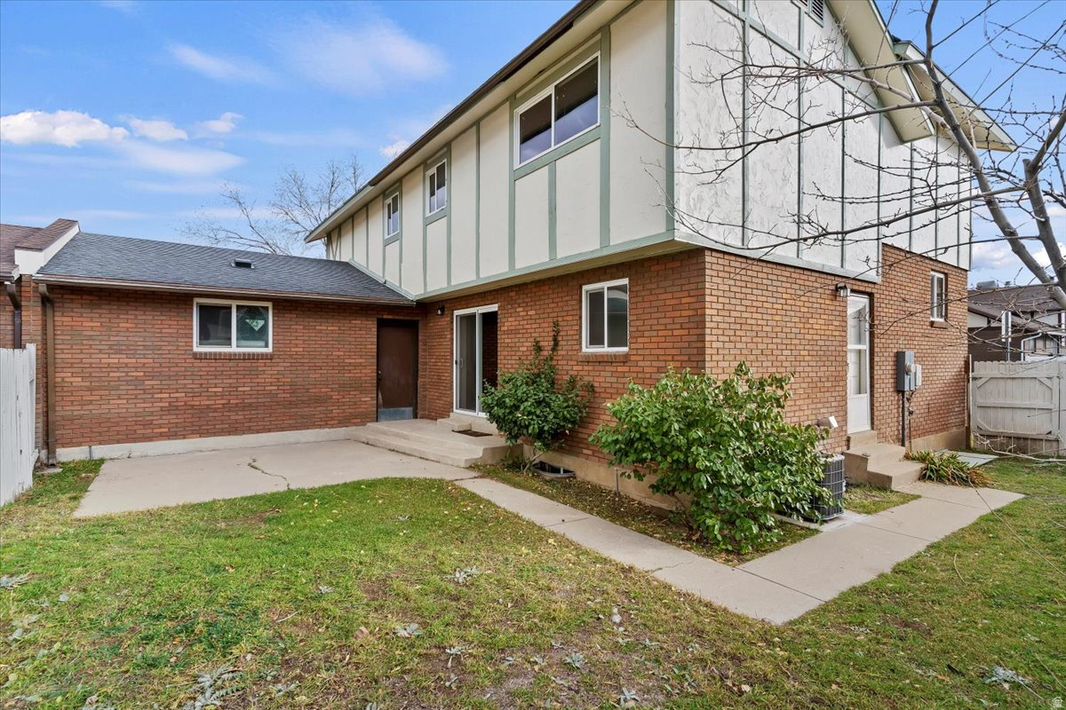 ROSEWOOD - Residential Income