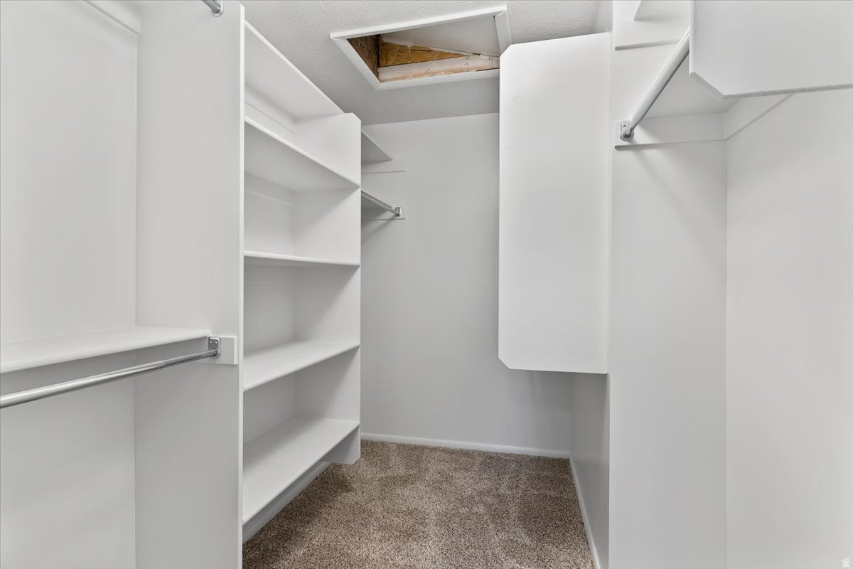 ROSEWOOD - Residential Income