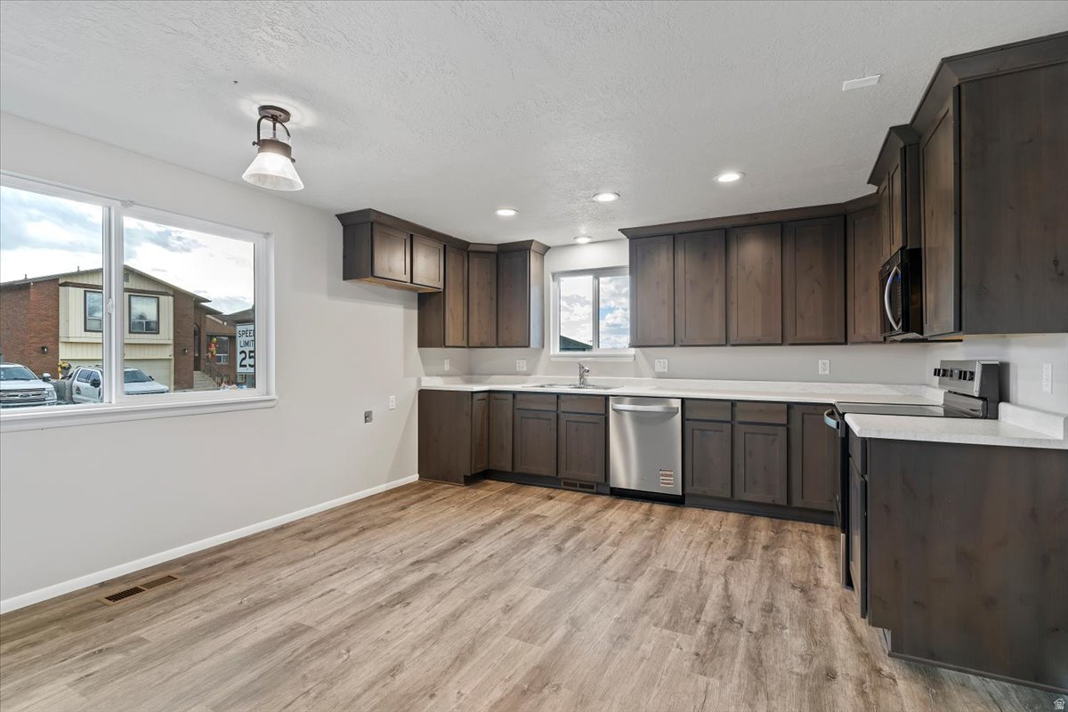 ROSEWOOD - Residential Income