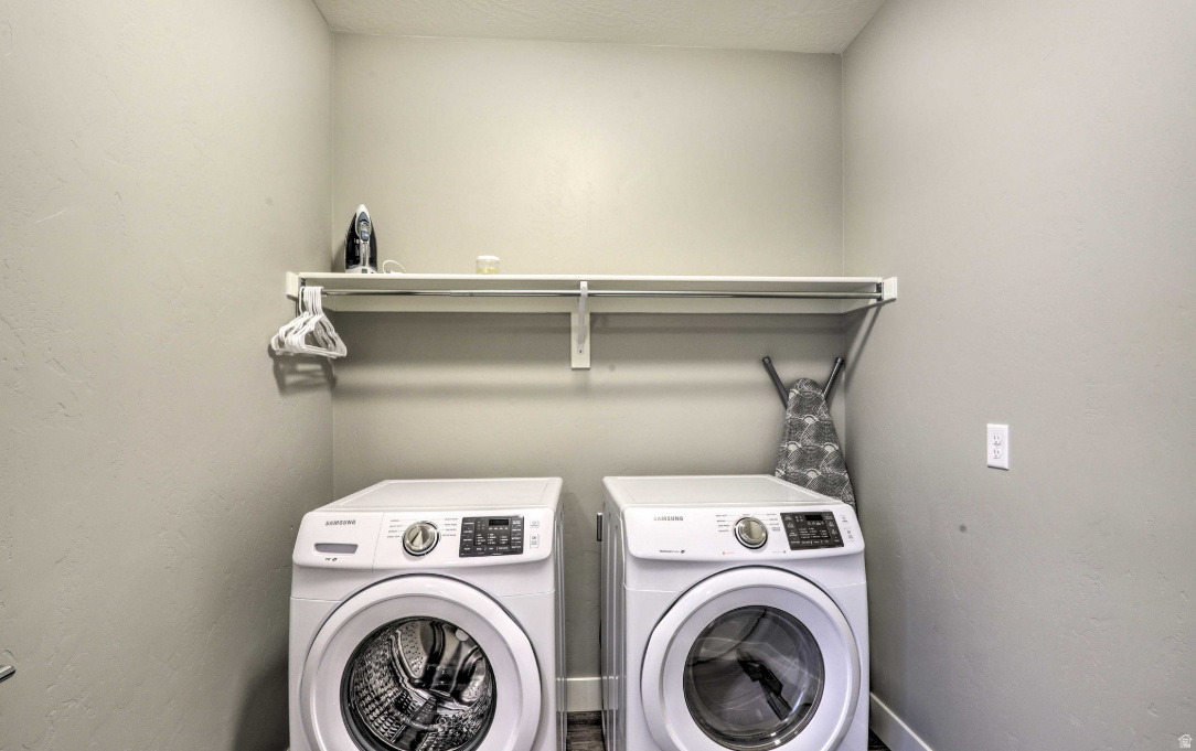 ENTRADA - Residential