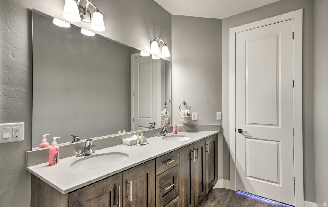 ENTRADA - Residential