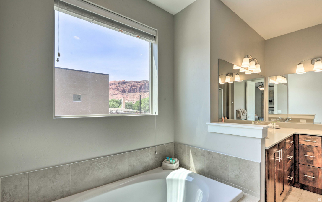 ENTRADA - Residential