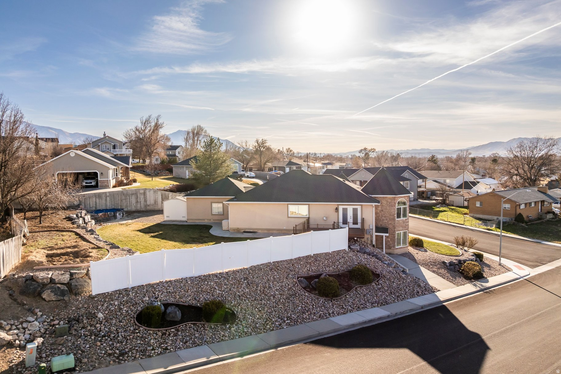 HIGHLAND ESTATES - Residential