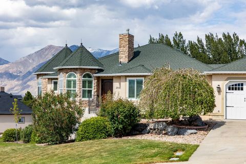 Tiny photo for 284 N 1000 E, Spanish Fork, UT 84660 (MLS # 2133224)