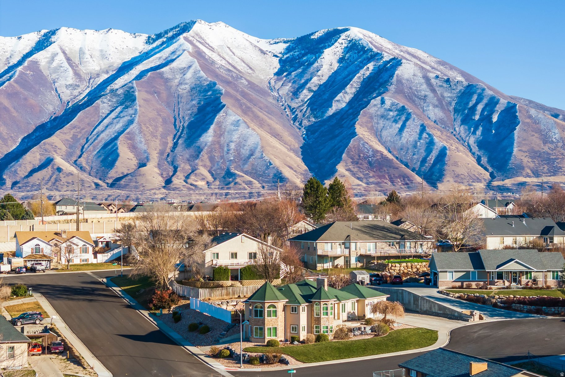 HIGHLAND ESTATES - Residential