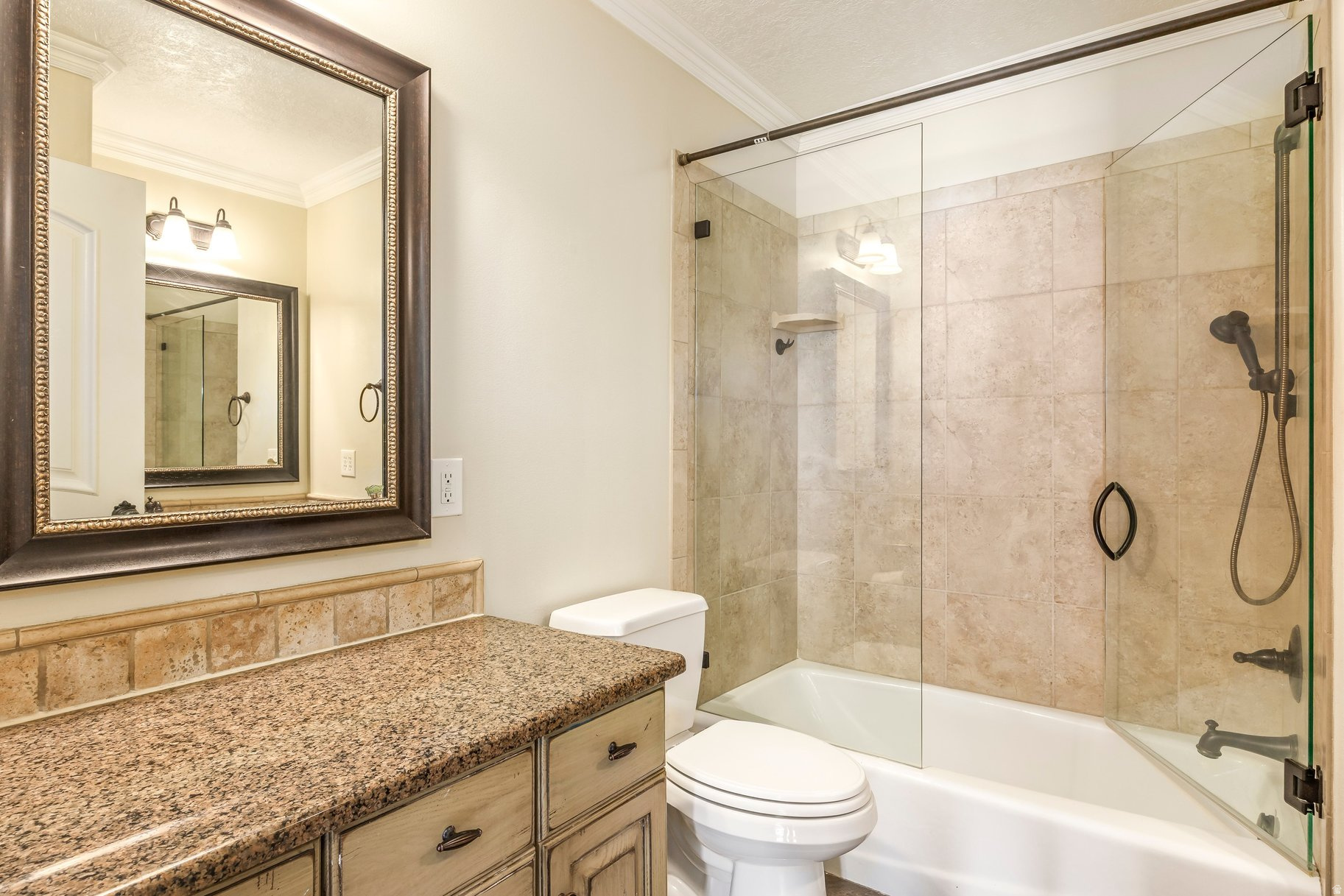 HIGHLAND ESTATES - Residential