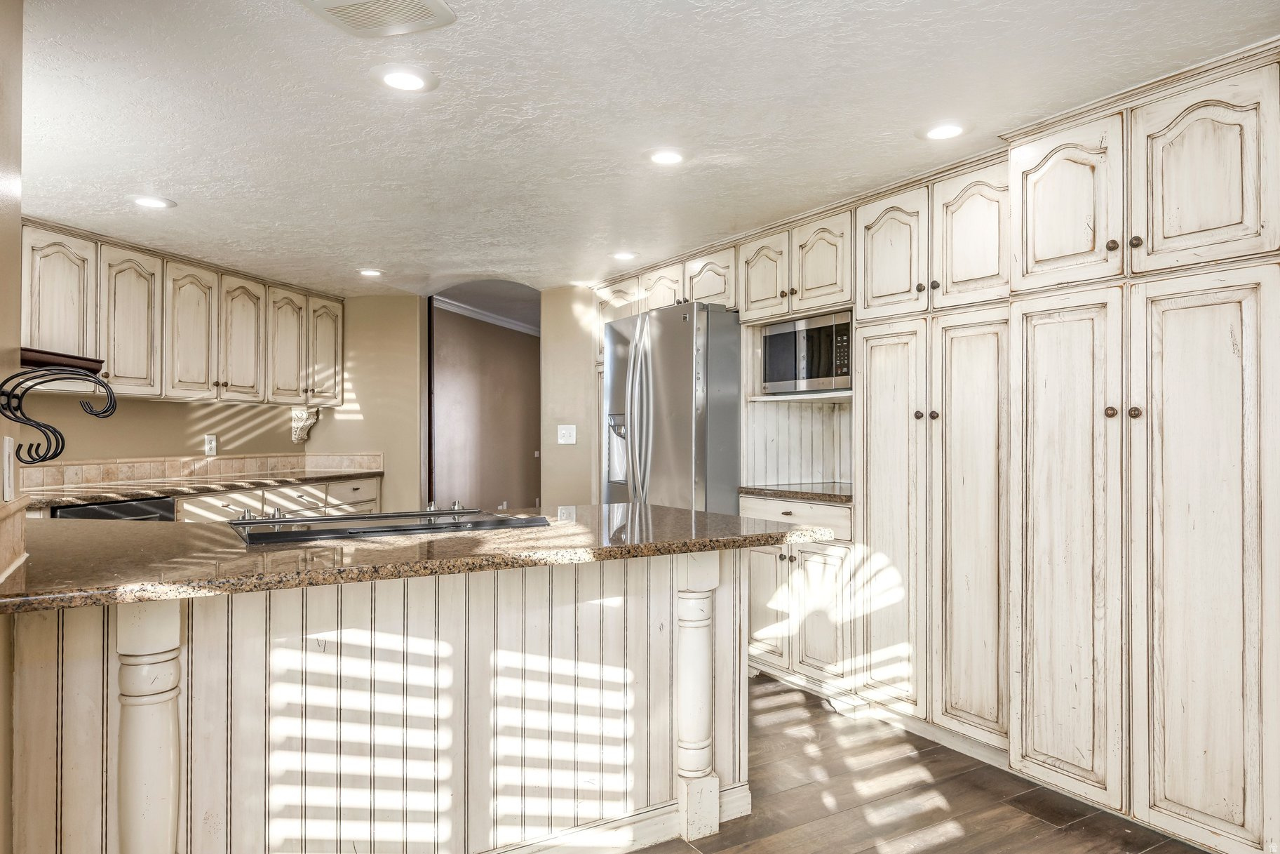 HIGHLAND ESTATES - Residential