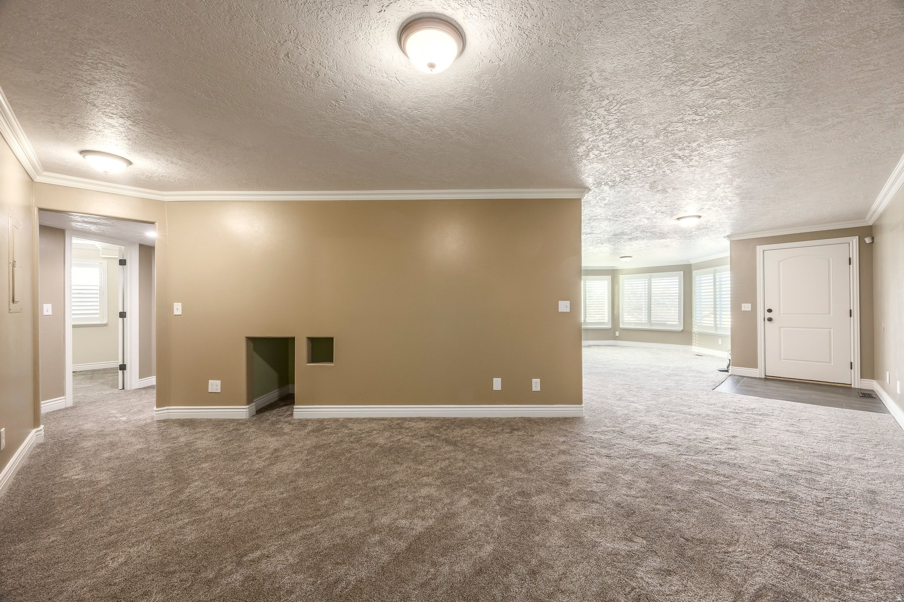 HIGHLAND ESTATES - Residential