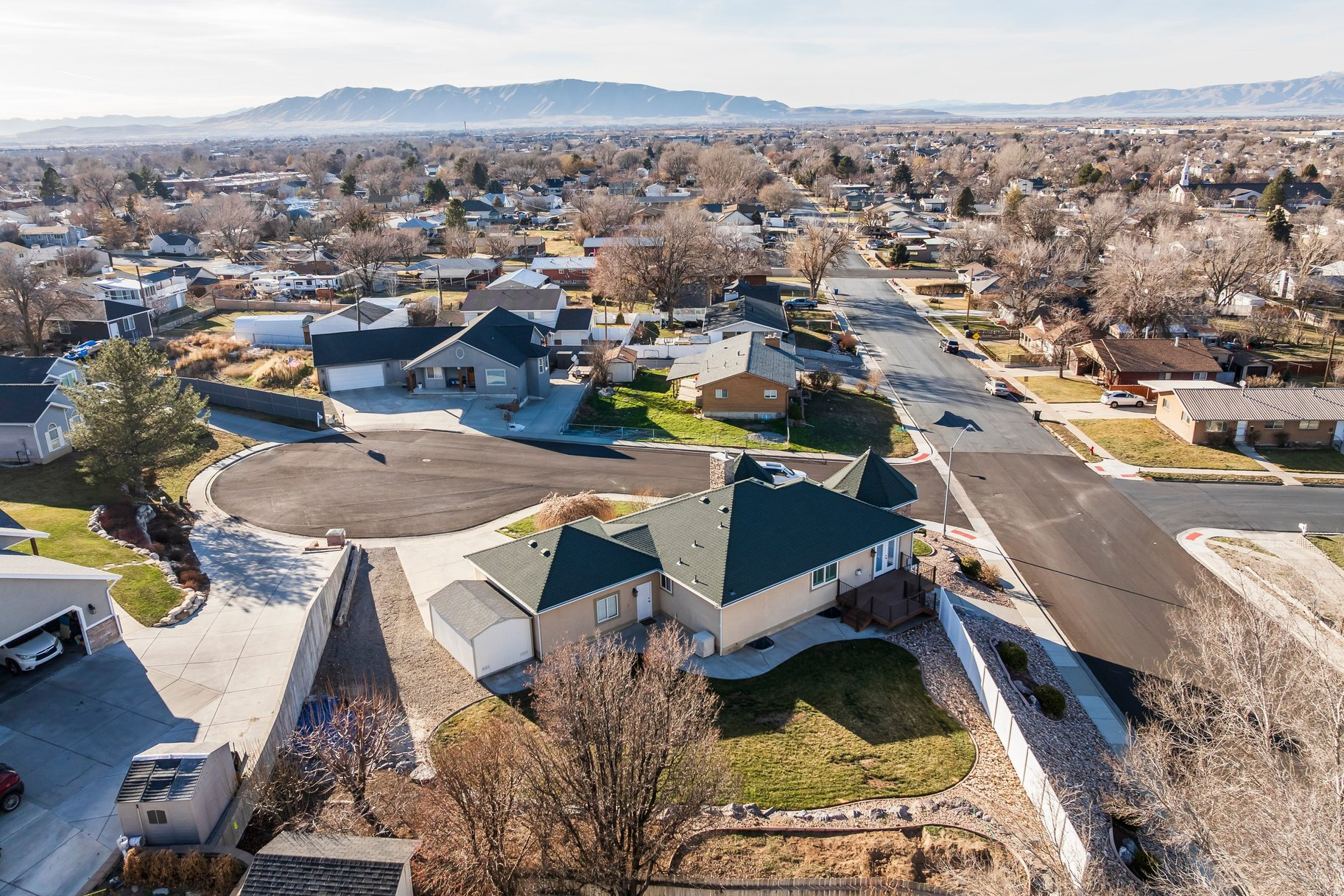 HIGHLAND ESTATES - Residential