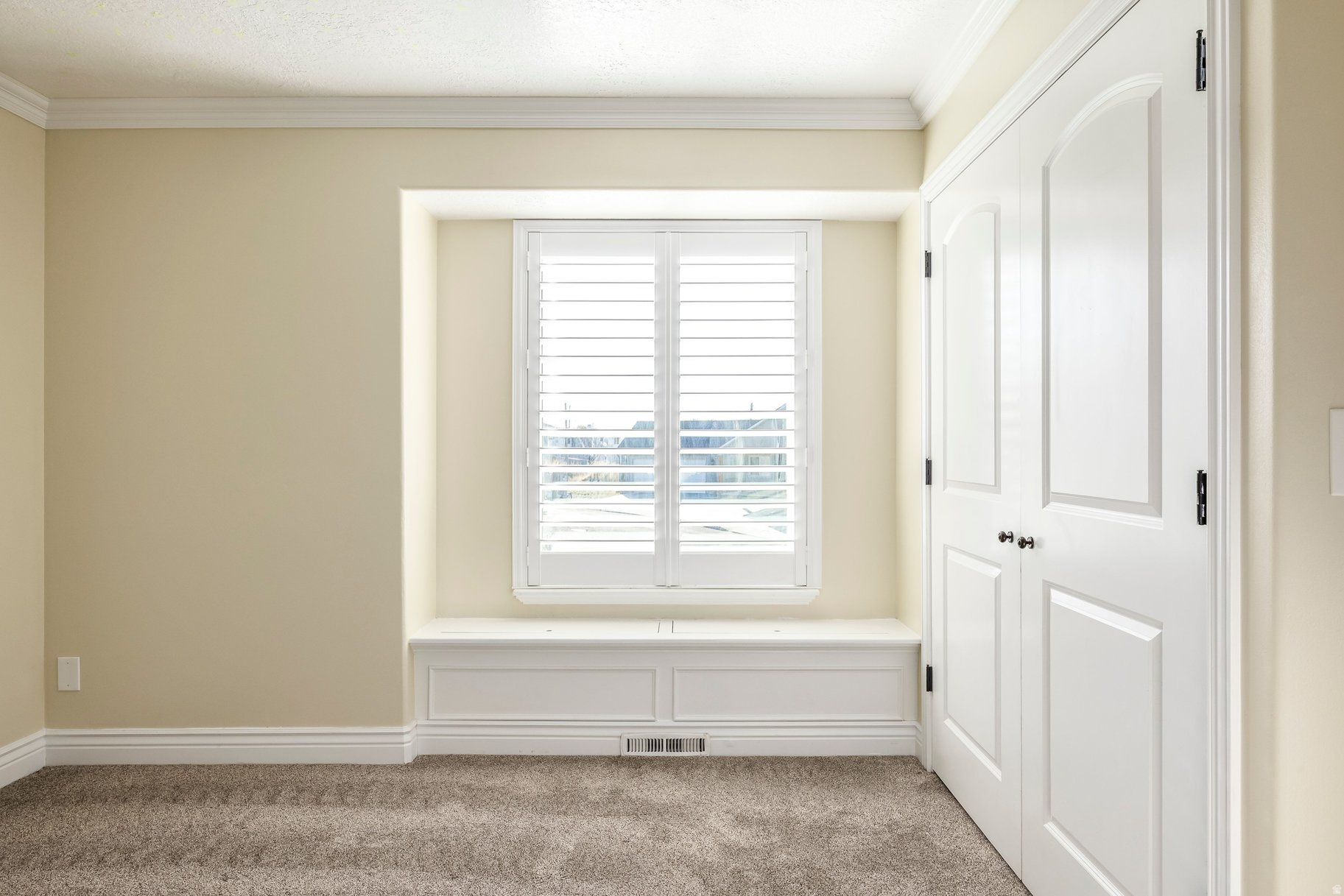 HIGHLAND ESTATES - Residential