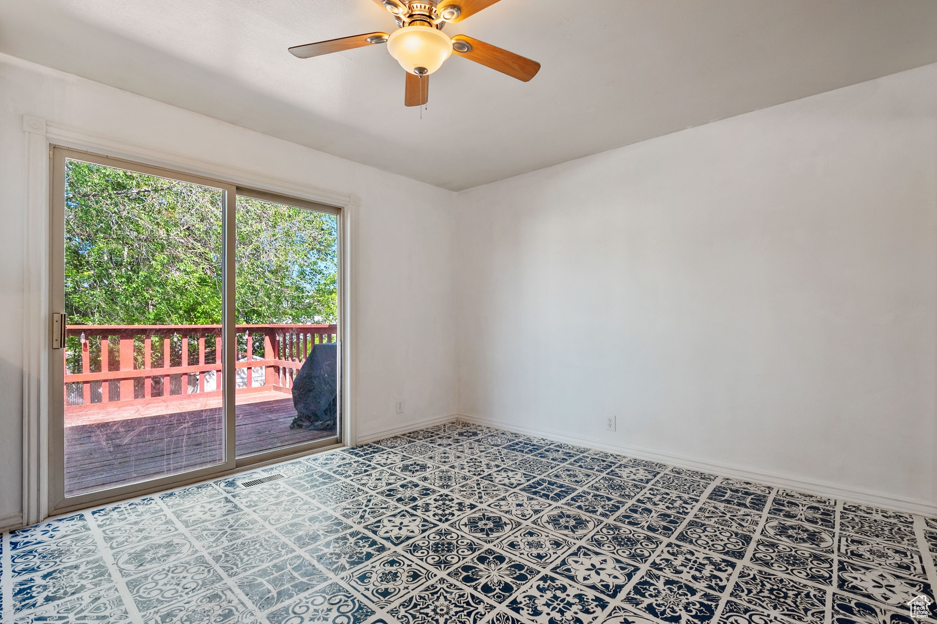 3724 S Oxford Way, West Valley City, Utah image 6