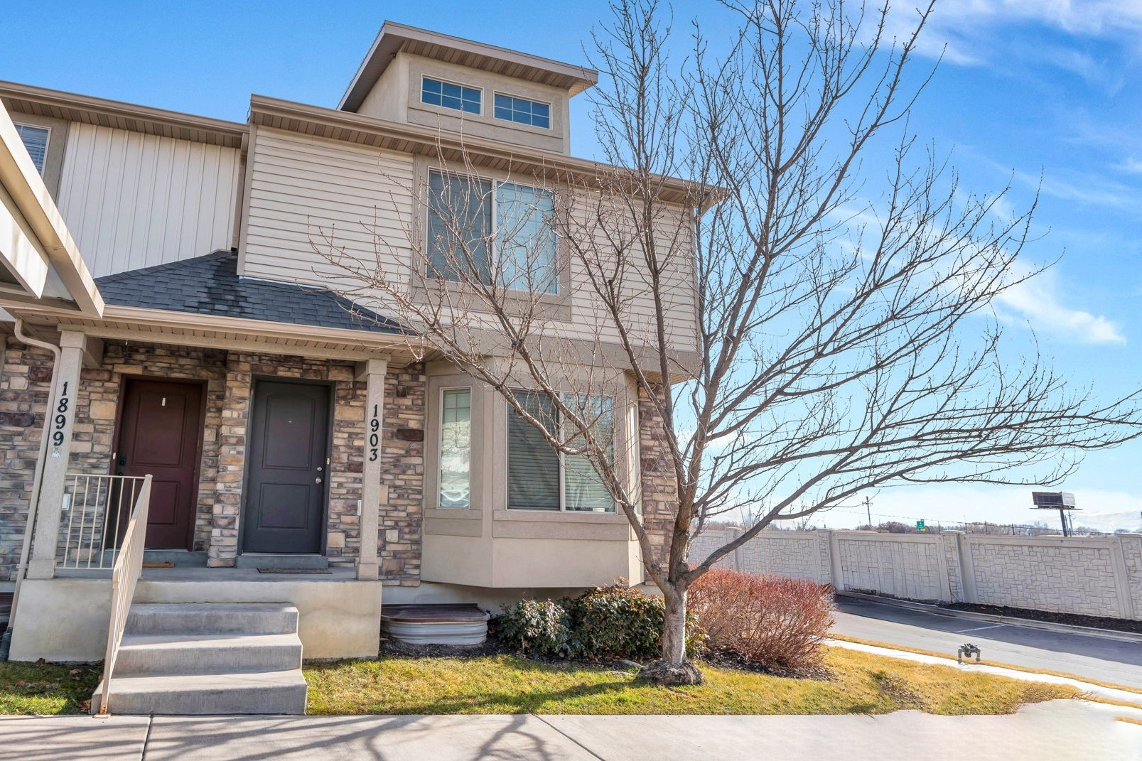 INDEPENDENCE AVENUE PUD - Residential