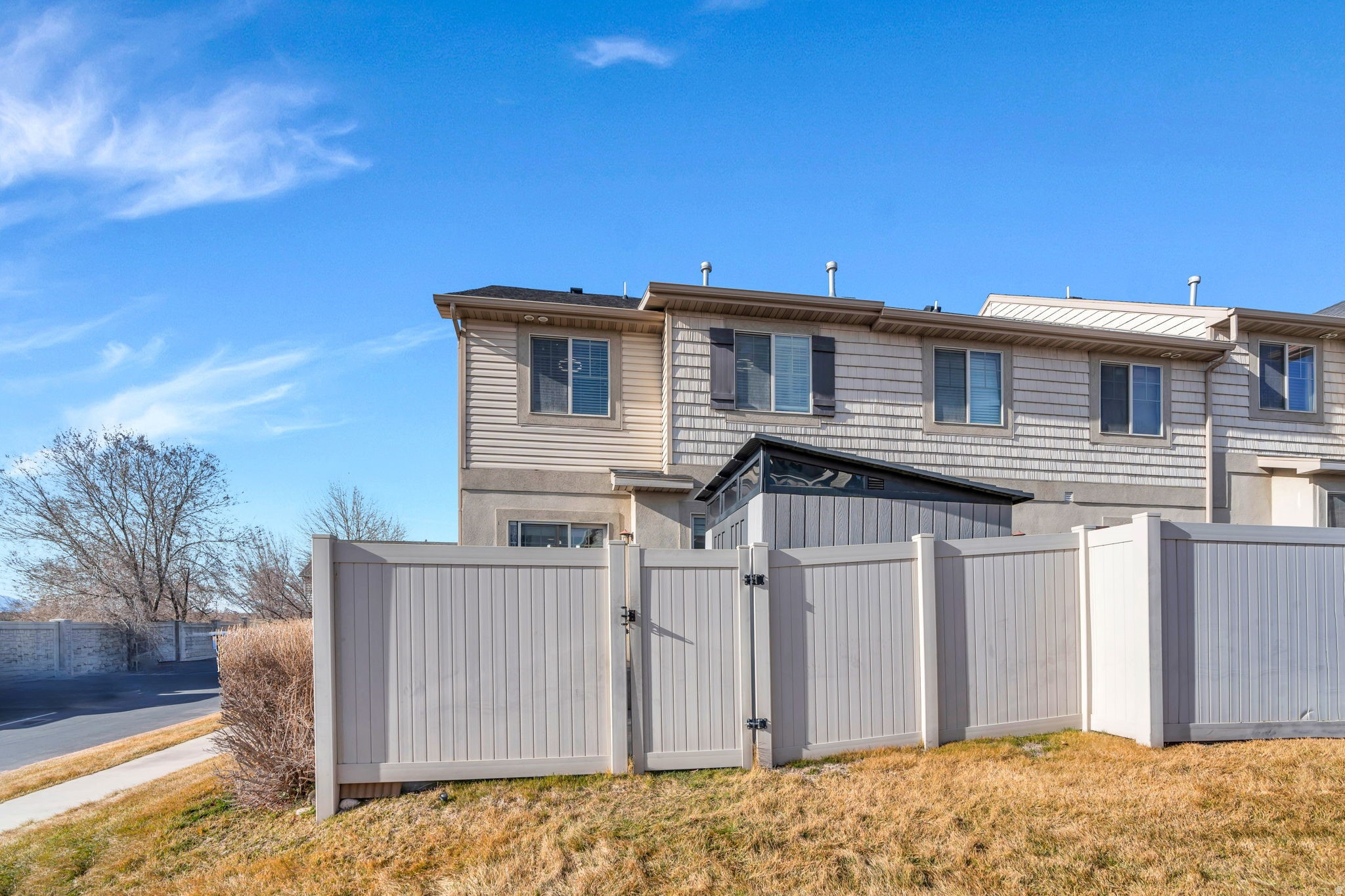 INDEPENDENCE AVENUE PUD - Residential