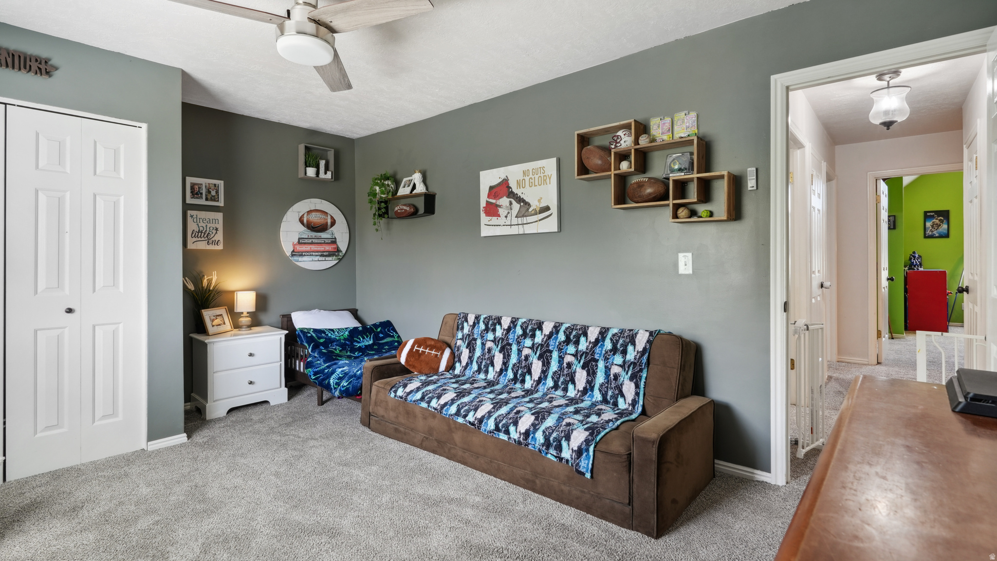 MASCARO ESTATES - Residential