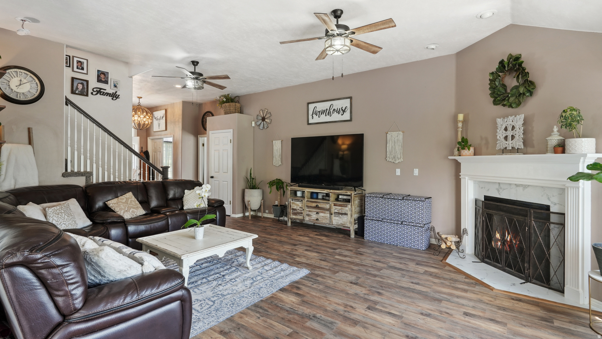 MASCARO ESTATES - Residential