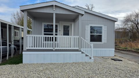 Photo of 2695 S 2500 W #291, West Valley City, UT 84119 (MLS # 2125701)