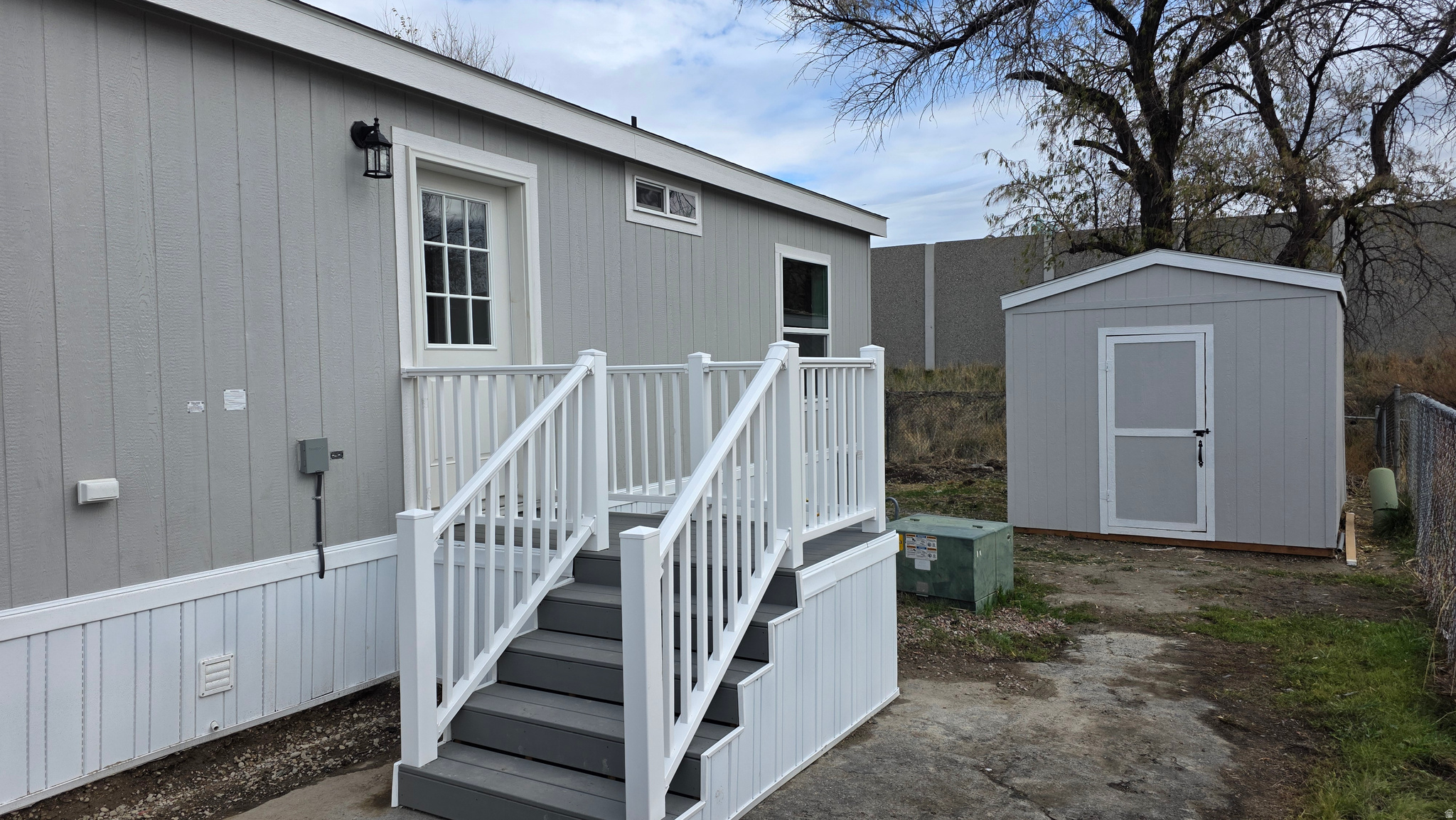 MOUNTAIN VIEW - Residential