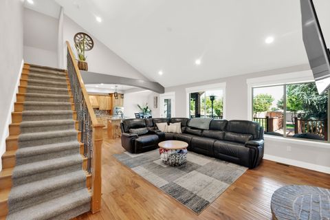 Tiny photo for 12589 S MAJESTIC HILL CT, Herriman, UT 84096 (MLS # 2169613)