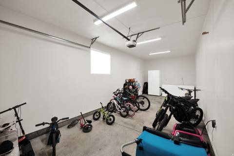Tiny photo for 12589 S MAJESTIC HILL CT, Herriman, UT 84096 (MLS # 2169613)
