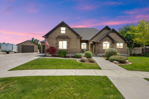 Tiny photo for 12589 S MAJESTIC HILL CT, Herriman, UT 84096 (MLS # 2169613)