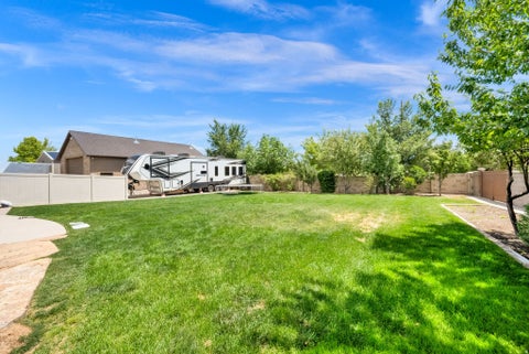 Tiny photo for 12589 S MAJESTIC HILL CT, Herriman, UT 84096 (MLS # 2169613)