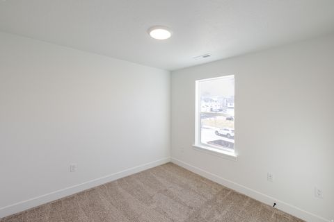 Tiny photo for 1060 N CANVASBACK DR #405, Lehi, UT 84043 (MLS # 2110944)