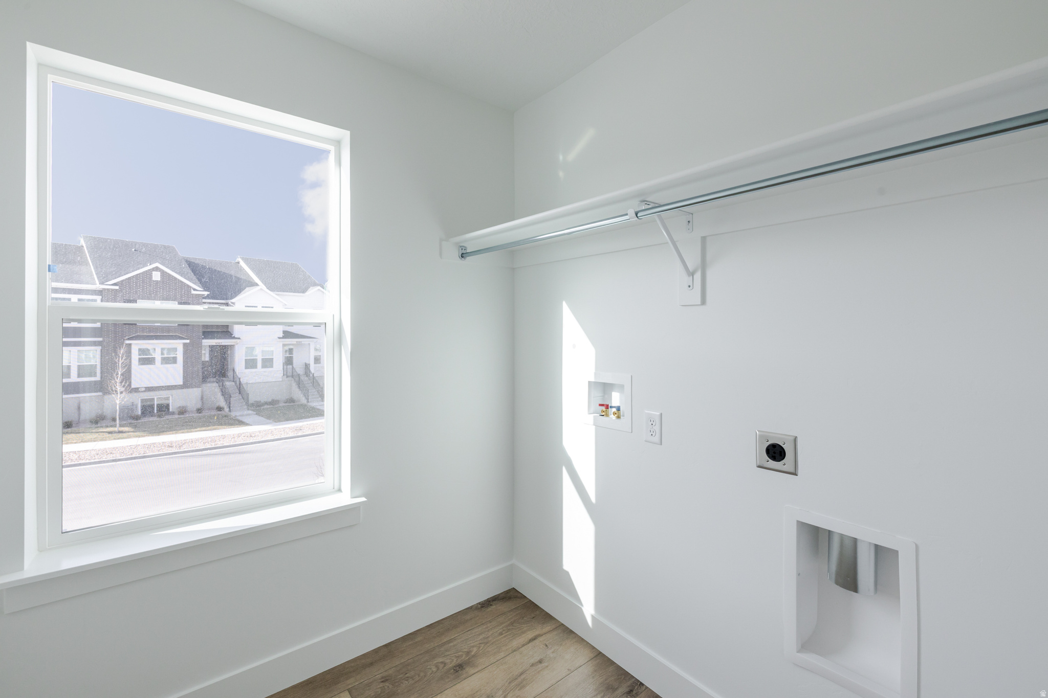 RIVER POINT - Residential