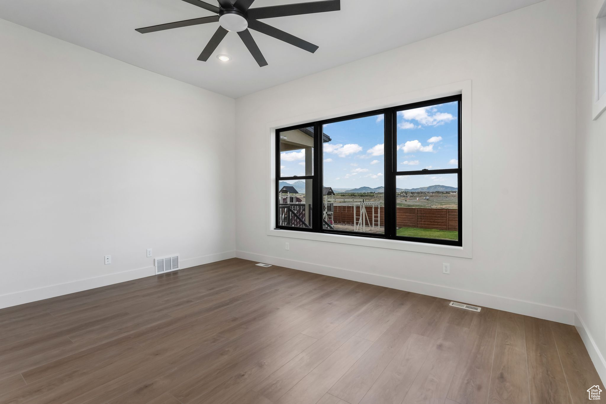 WORTHINGTON RANCH - Residential