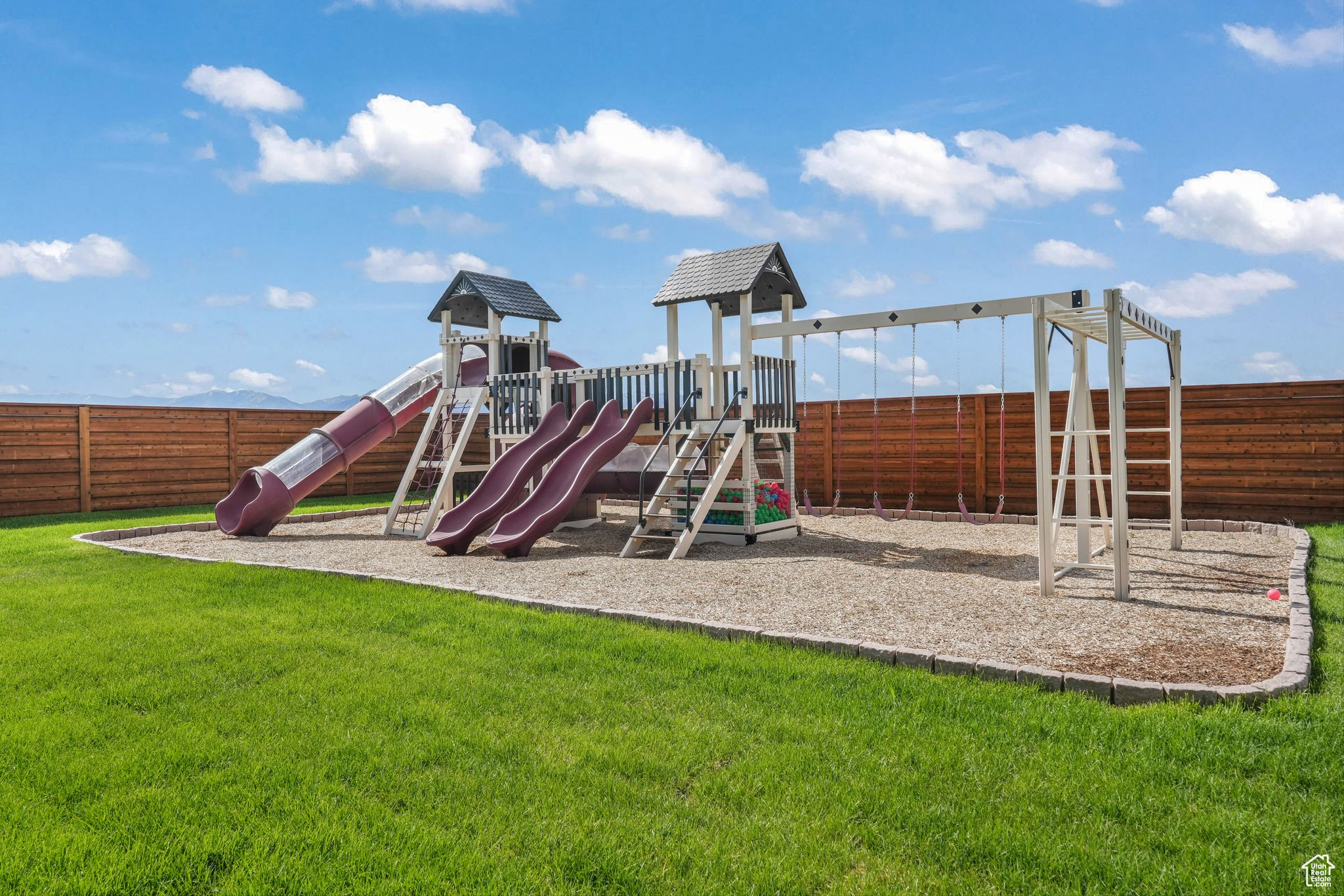 WORTHINGTON RANCH - Residential