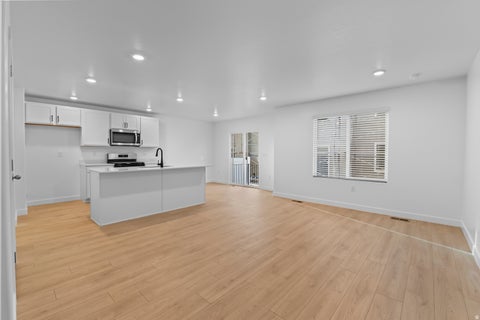 Tiny photo for 1933 E BELMONT LN #1252, Salem, UT 84653 (MLS # 2175499)