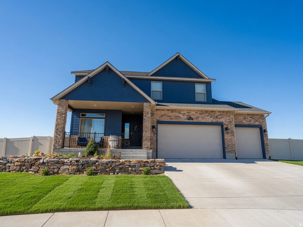 Photo of 2352 W ISLAND DR, Kaysville, UT 84037 (MLS # 2168905)
